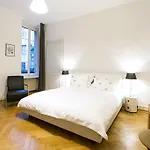 Cozy Studio 21